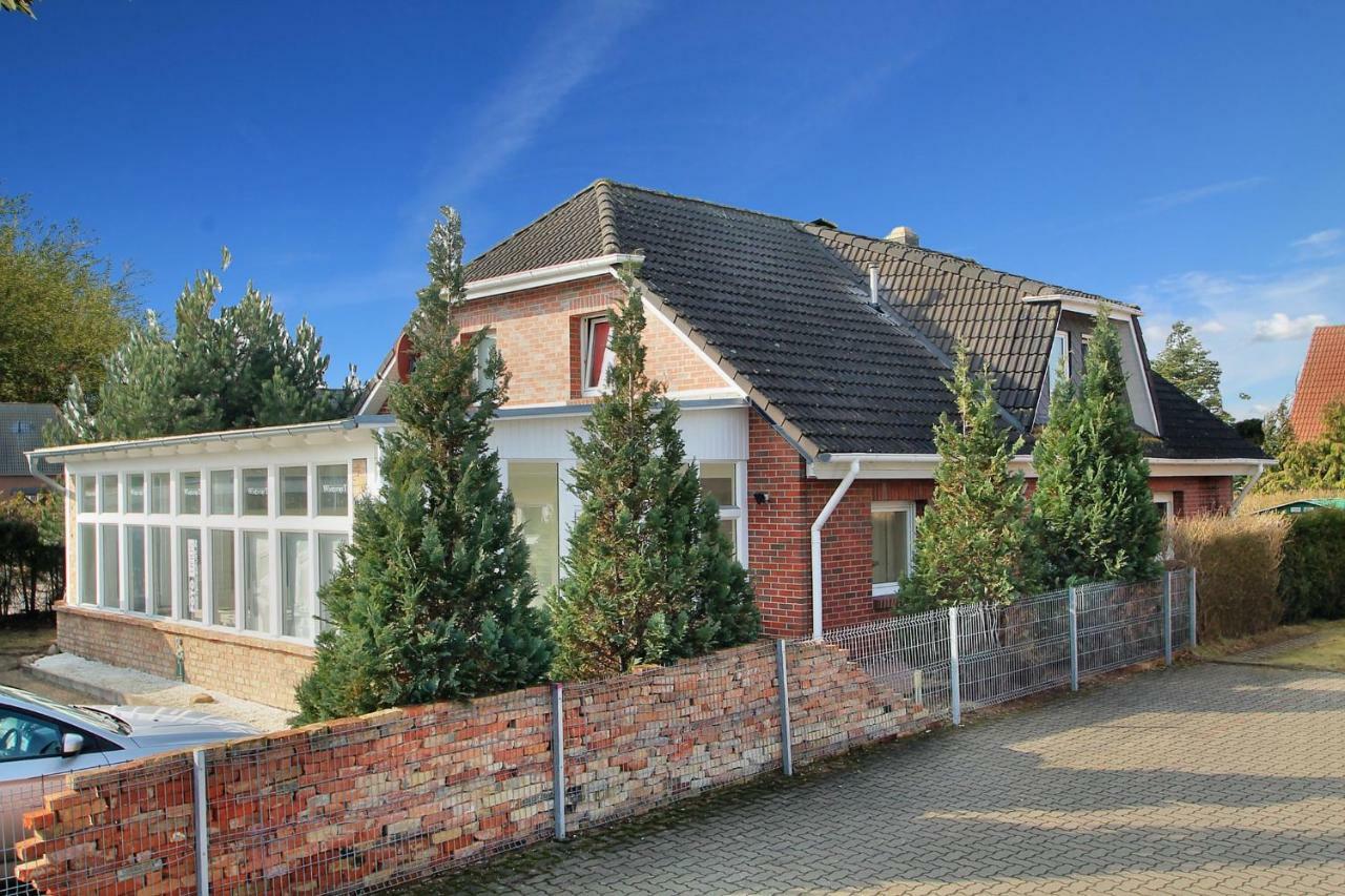 Urlaub Im Wintergarten Rostock-Lichtenhagen-Dorf Exterior foto